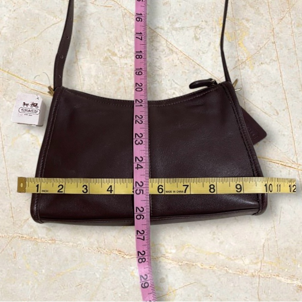 Vintage Coach Soho Small Mahogany  Zip 4104 - Picture 12 of 16